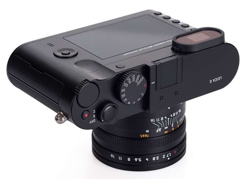 Le Leica Q comporte un écran tactile ainsi qu'un viseur électronique haute définition